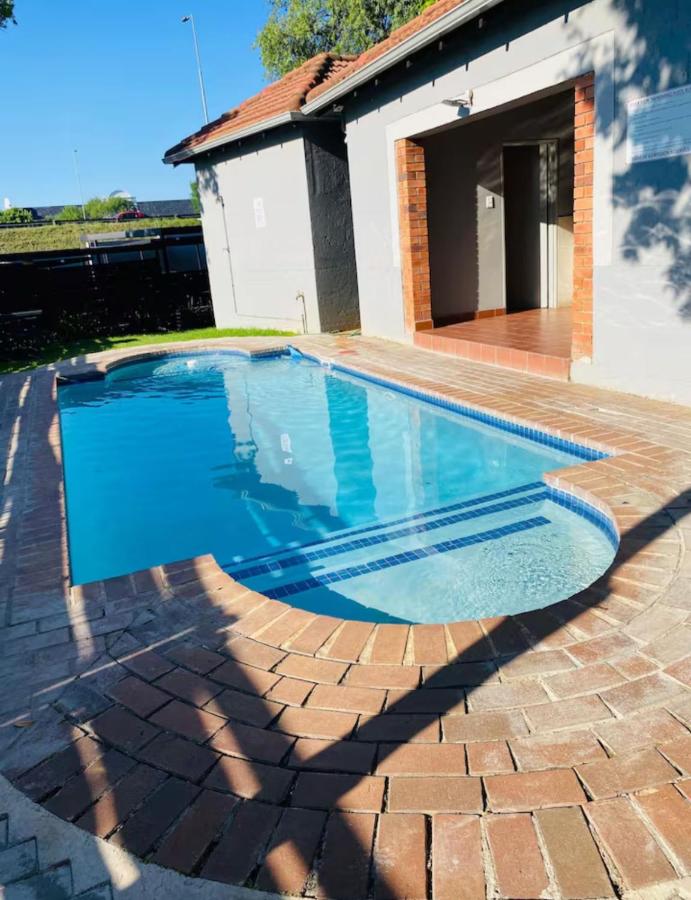 Blush in Sandton - Ferienwohnung Johannesburg