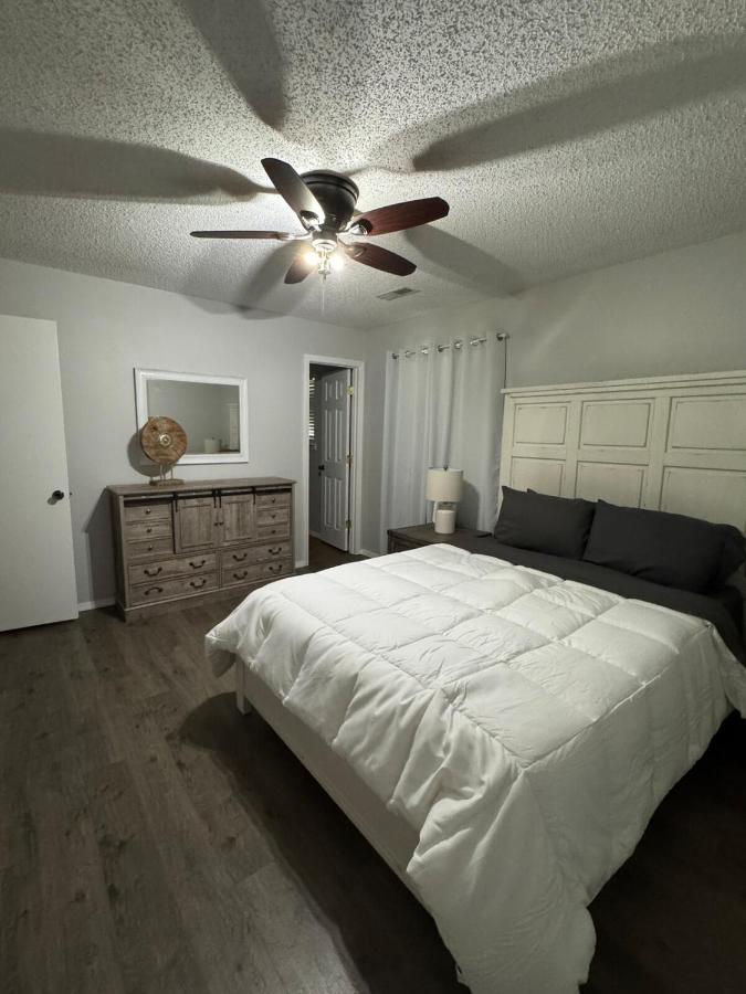 Wolf Creek Escape Grove OK - Chambres d'hôtes Grove