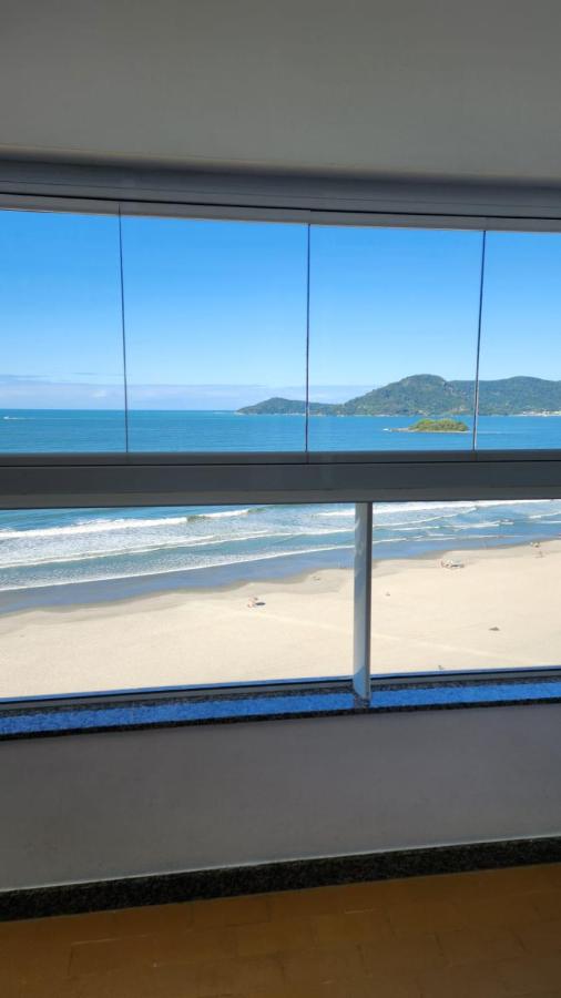 Vista Espetacular - B&B Camboriú