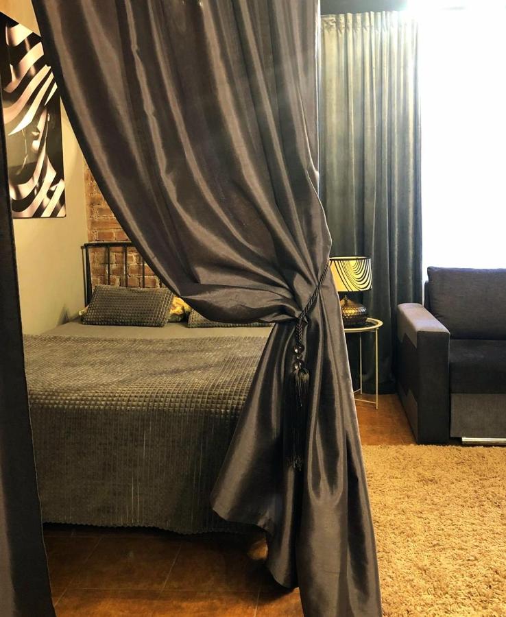 Happy House A Grey - Bed and Breakfast Klaipėda