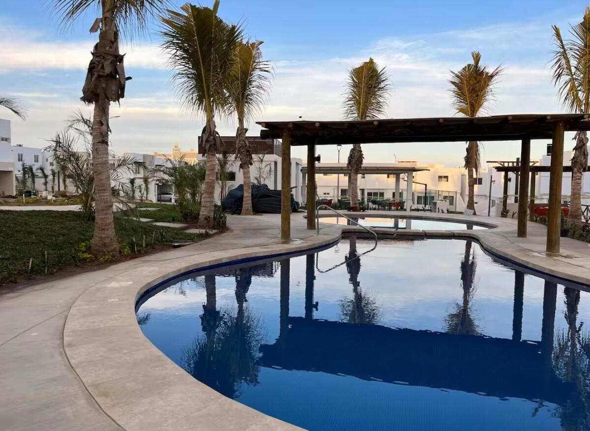 Casa amueblada a 5 minutos de la playa - B&B Mazatlán