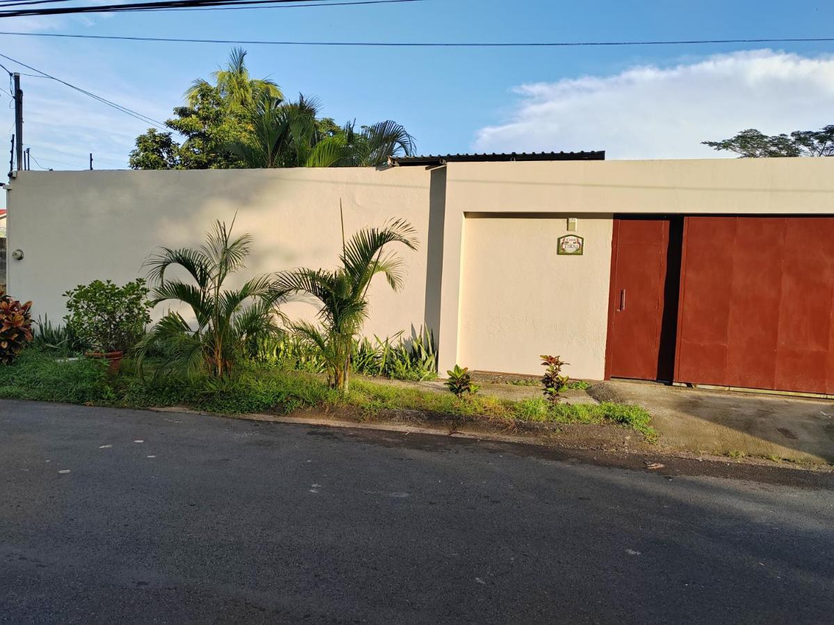 Casa Tribu - B&B Agujas