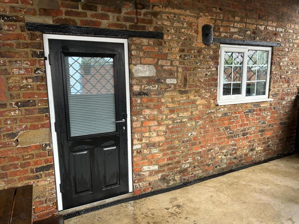 Studio 1 - B&B Howden