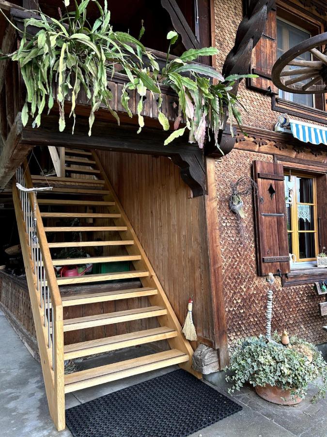 Familienferien in einem 200 Jahre alten Berner Bauernhaus - B&B Walterswil