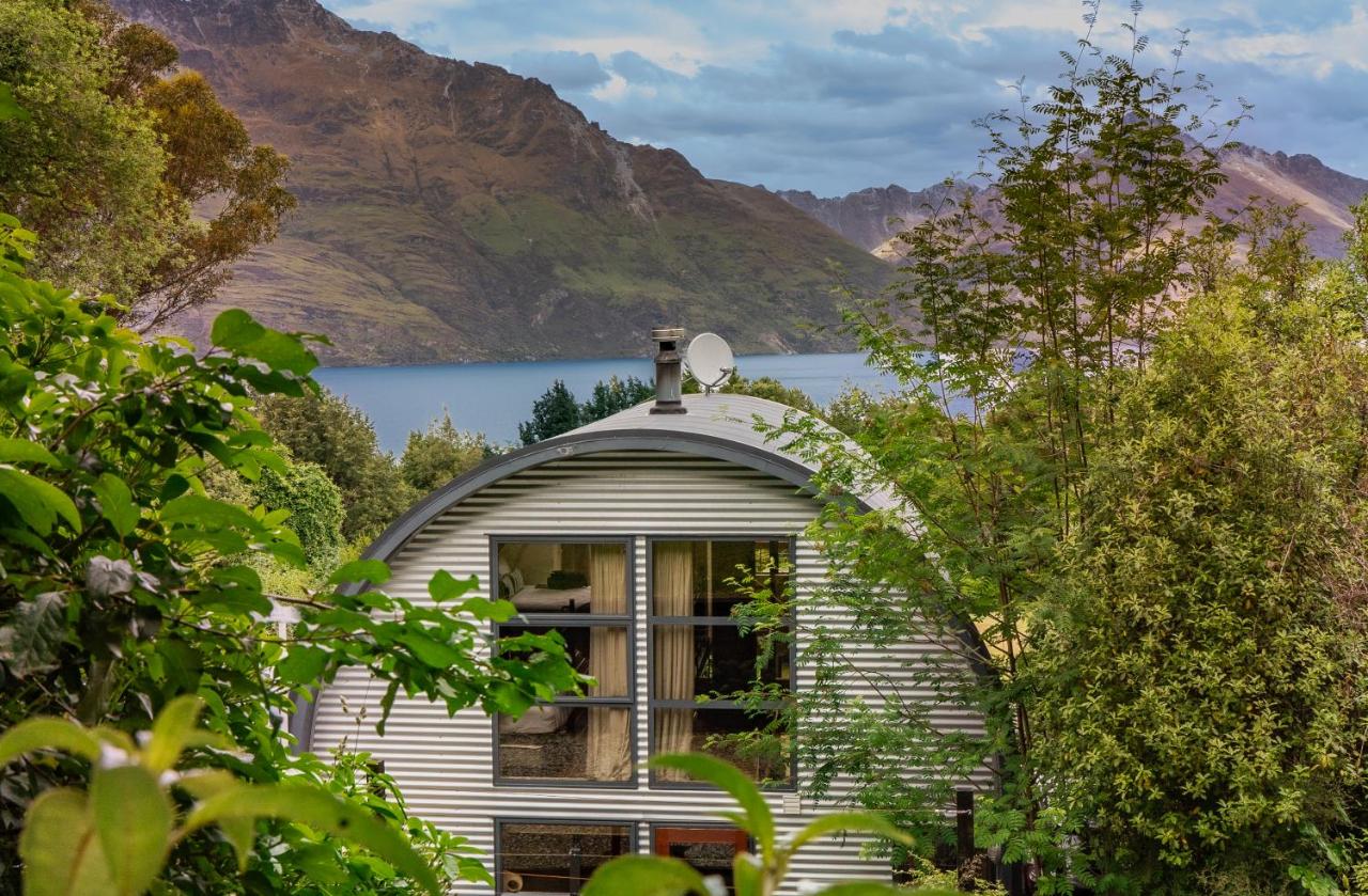 Arc House - 5 min to Town - Hot Tub - Loft - B&B Distretto di Queenstown