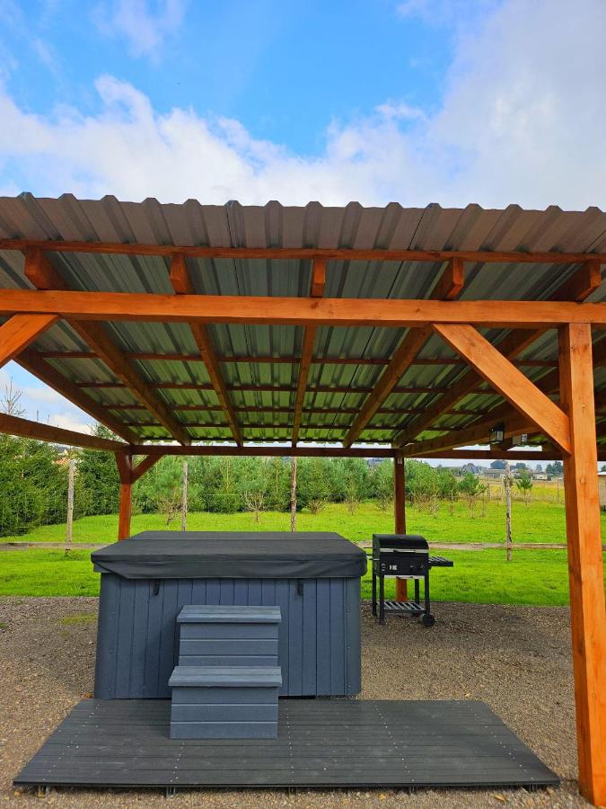 PrzyStań pod Łysą Górą - B&B Bostów