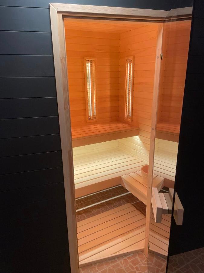 Natali Apartmanház - B&B Eger
