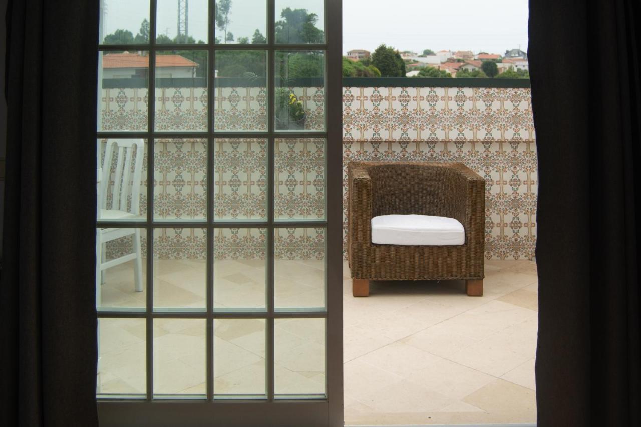 Cantinho da Celeste - B&B Paramos