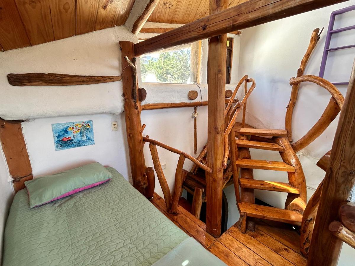 Doppel-/Zweibettzimmer mit privatem, externem Bad