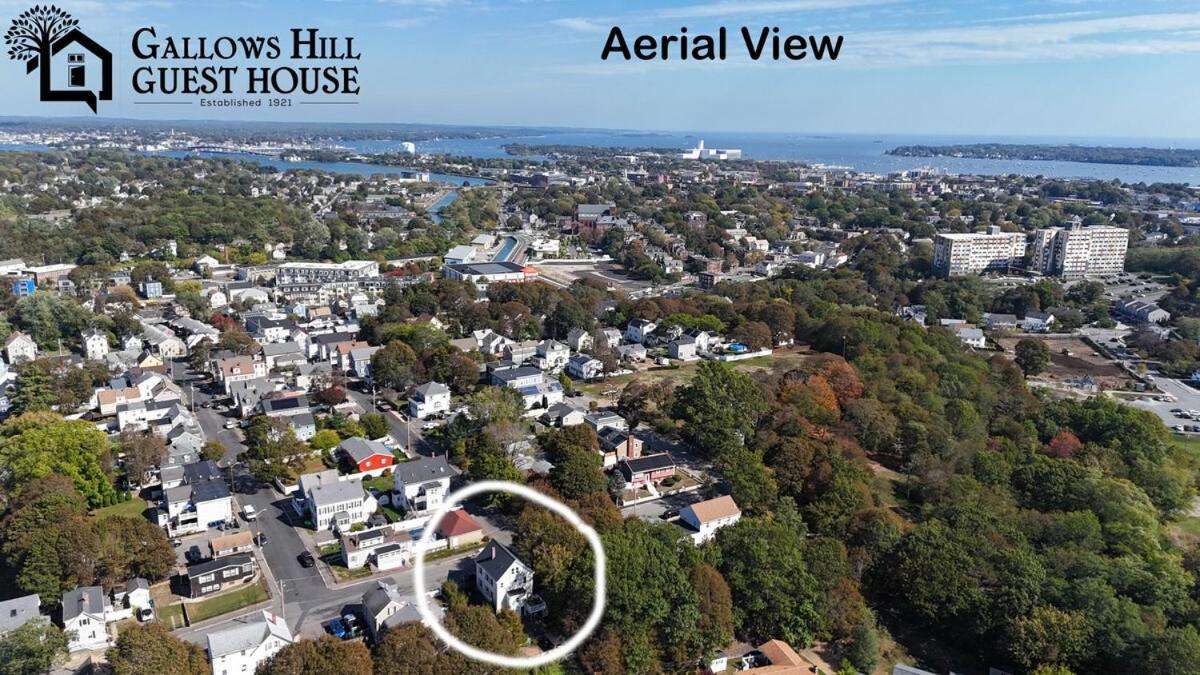 Gallows Hill Guest House - Bed and Breakfast Salem