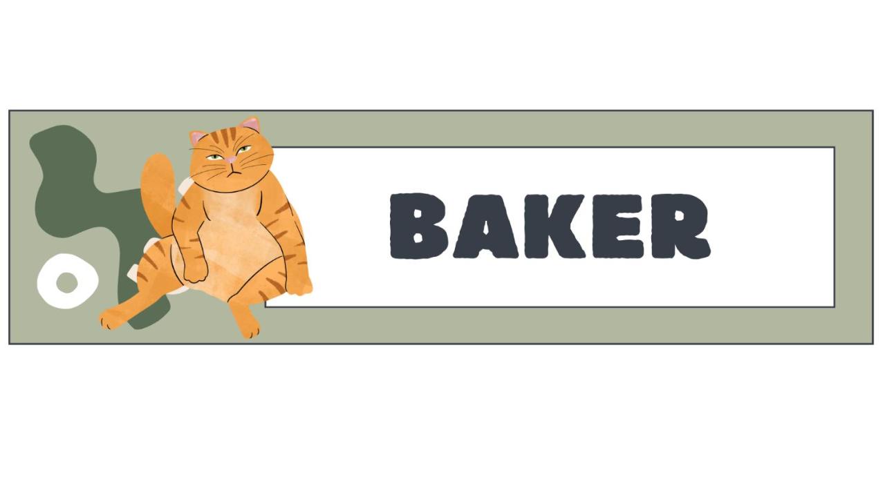 Zimmer mit Kingsize-Bett und Gartenblick. 