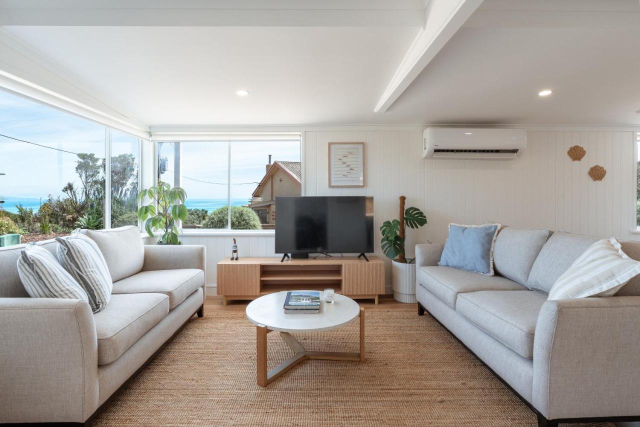 Magpie Sands - Ocean Views & Seaside Luxury - Steps to beach - B&B Aldinga Beach