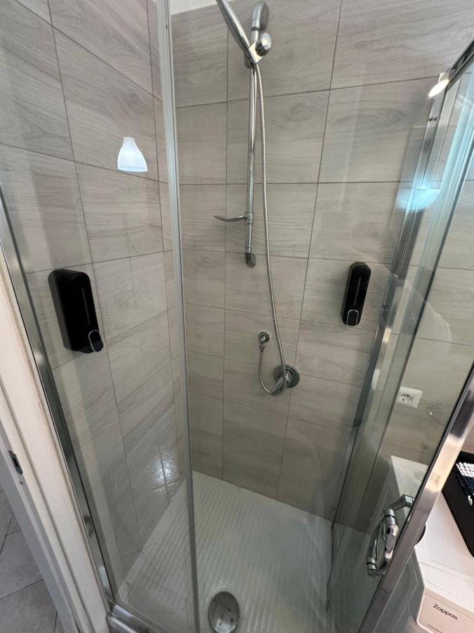 La Dolce Vita Home 15 - B&B Salerno