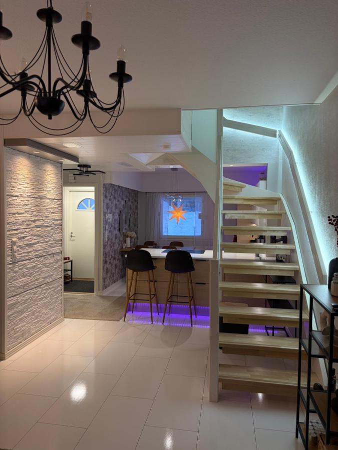 Luxury & sauna life modern bright apartment - Ferienwohnung Rovaniemi