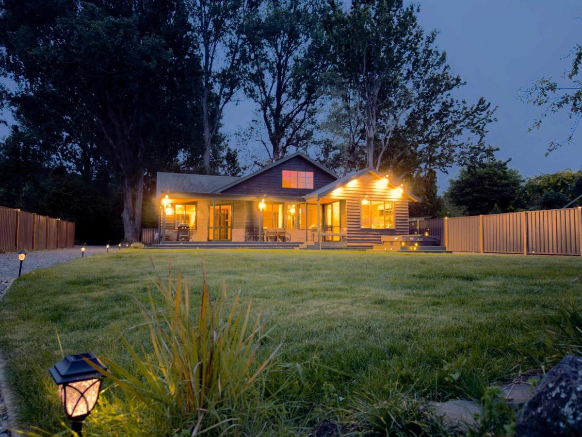 Stillwater Residence - Lakeview Serenity Retreat - Ferienwohnung Rotorua