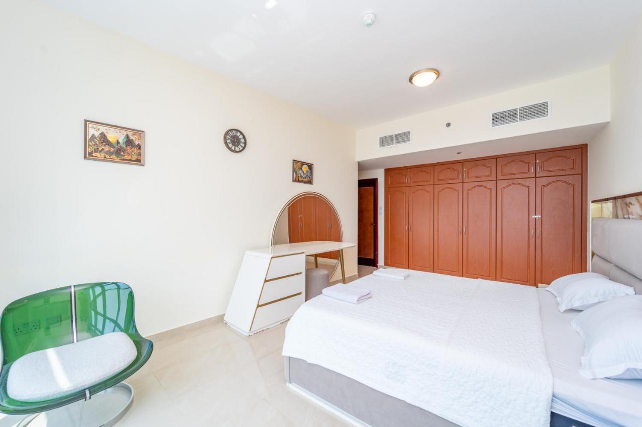 Ocean View Luxurious Homes - B&B Ajman