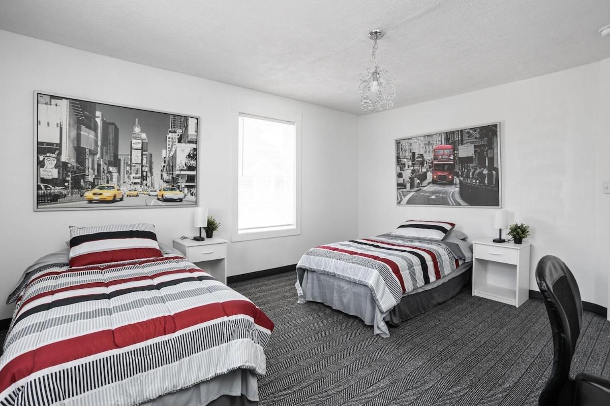 New Castle Getaway with Fireplace Garage & Near Attractions-Family Friendly - B&B New Castle