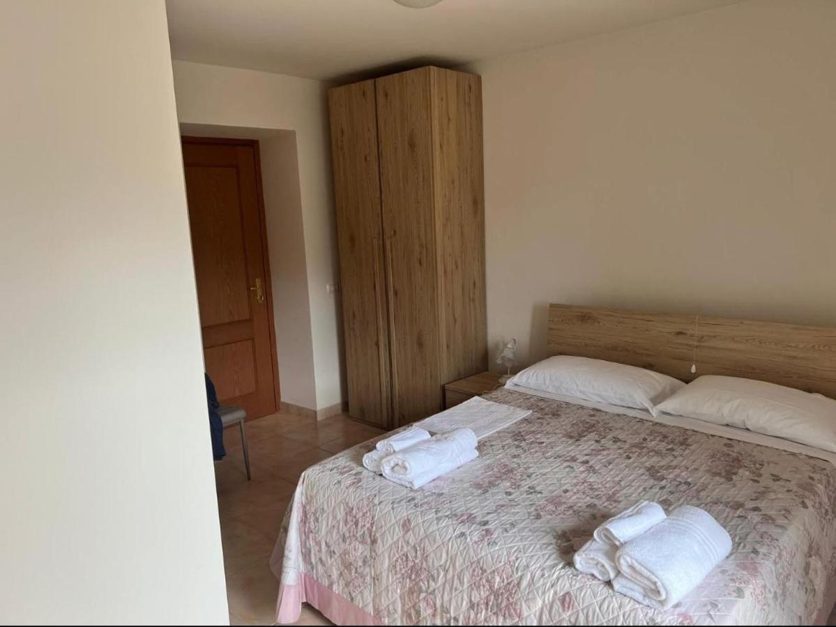 Dreibettzimmer mit eigenem Bad