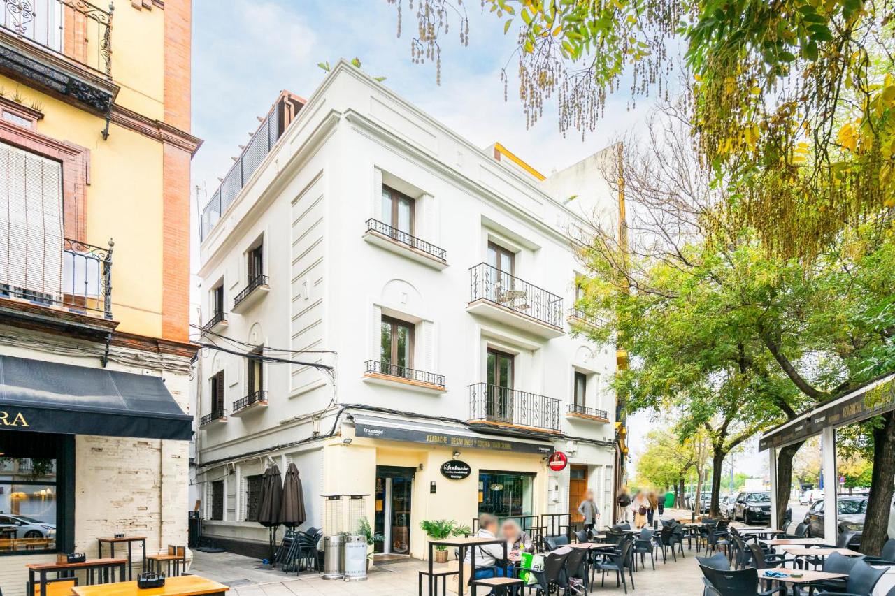 Alohamundi Plaza de Chapina - Parking - Chambres d’hôtes Séville