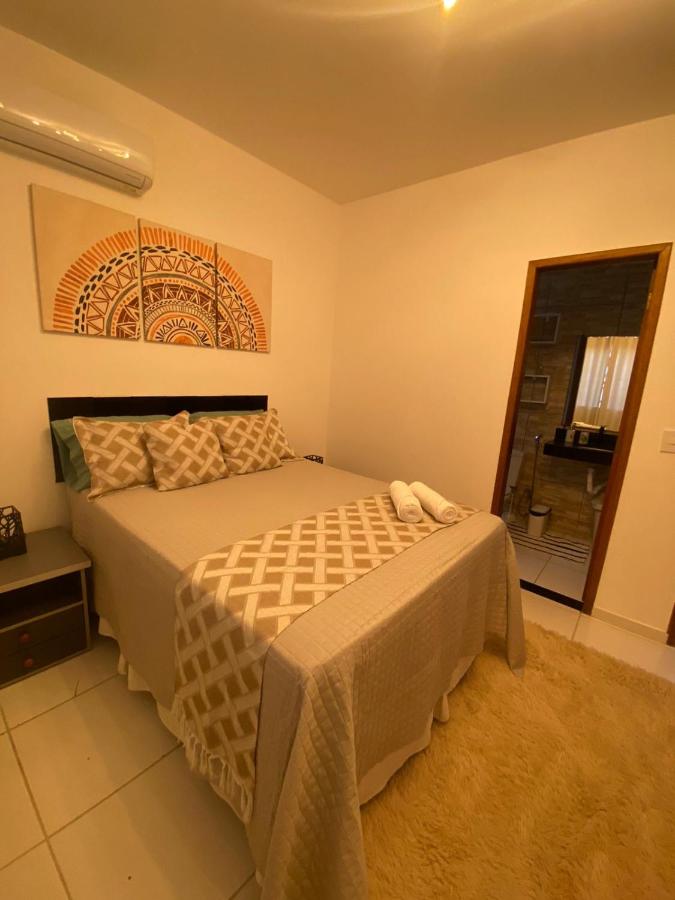 APARTAMENTO COM SUITE EM CONDOMÍNIO FECHADO com estacionamento próprio - Ferienwohnung Porto Seguro