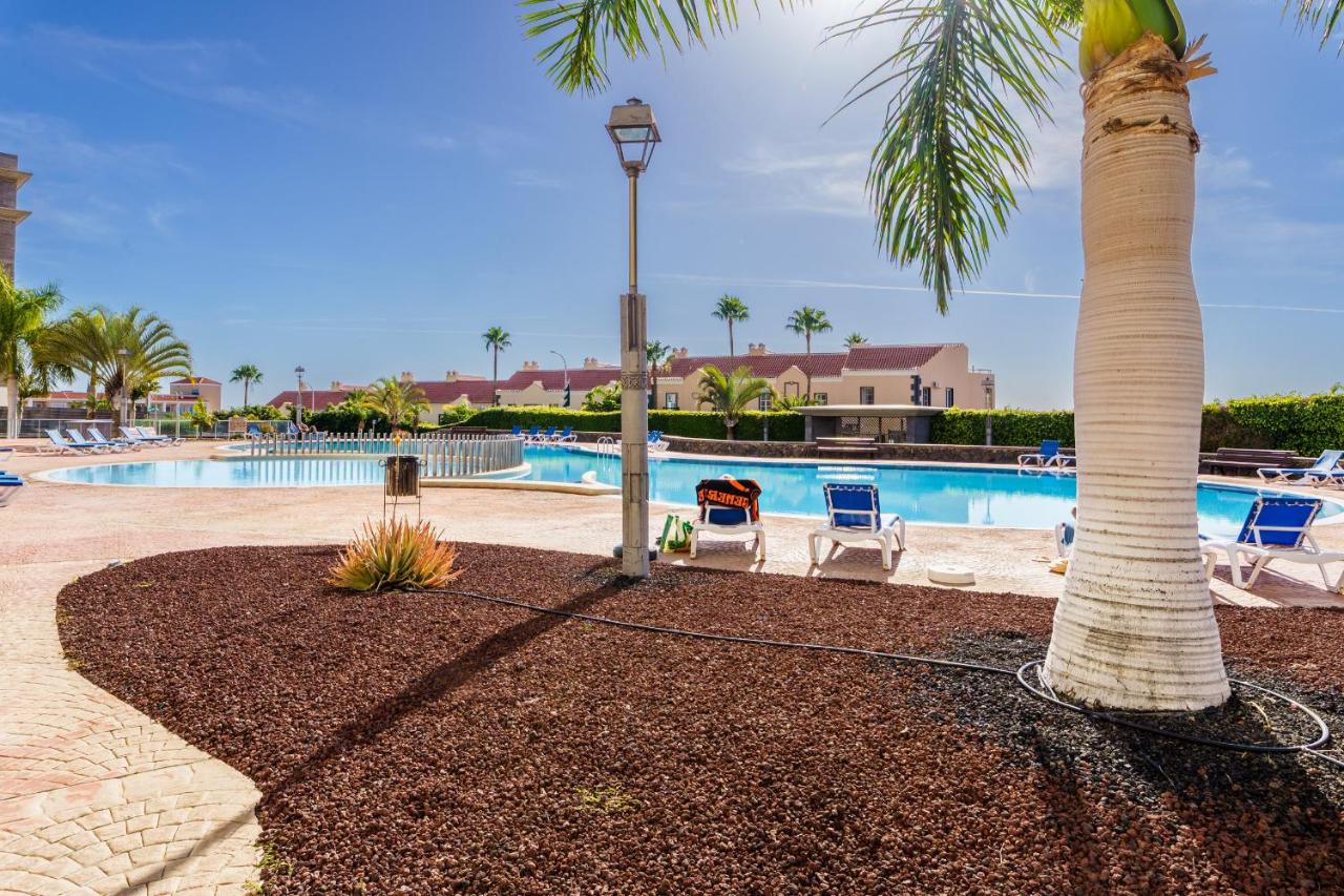 Cozy Cañadas Flat - Terrace & Pool - B&B San Miguel De Abona