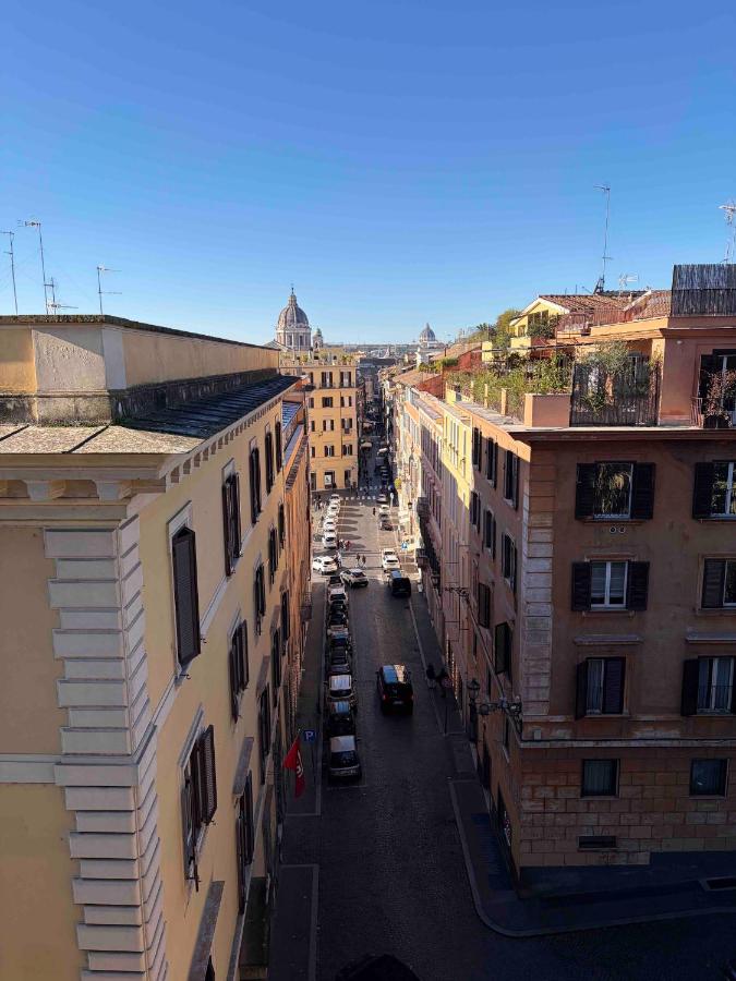 La Scalinata - Boutique Guest House - B&B Roma