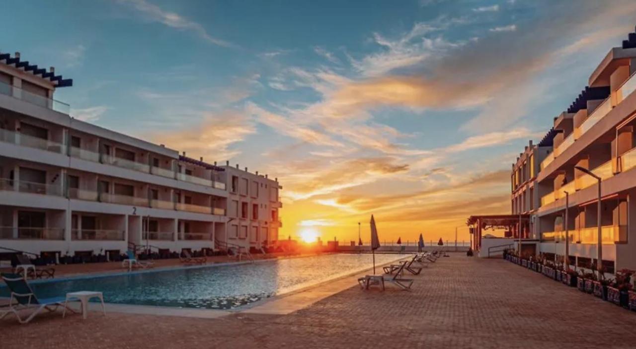 Sea & Pool View Apt 1 - Bed and Breakfast Aourir