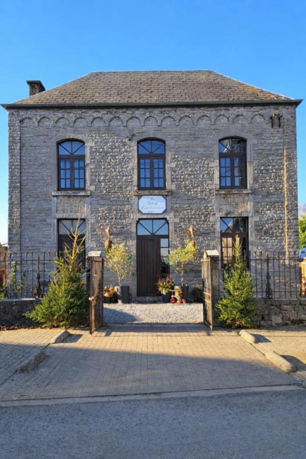 Gîte de l'ancienne école de Sommière - B&B Onhaye
