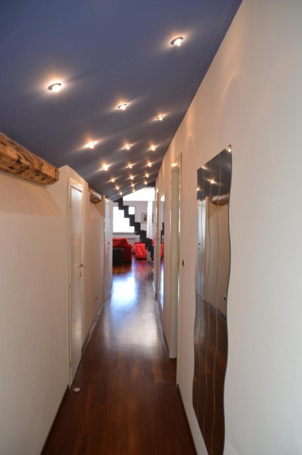 Sunflower Apartment with private terrace and lift - B&B