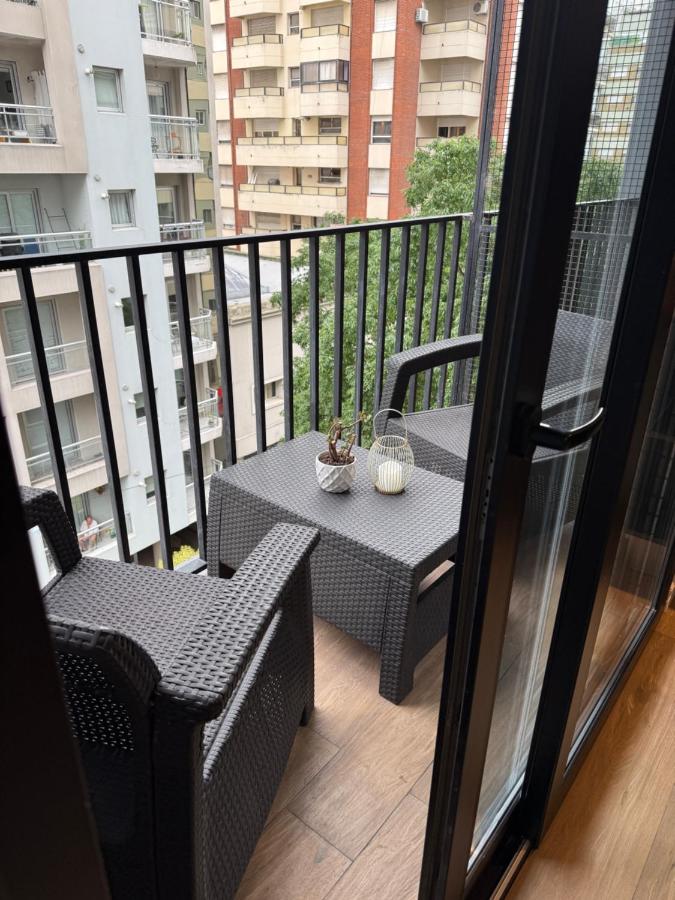 Moderno - Balcón y vista abierta - Cerca del mar - B&B Mar del Plata