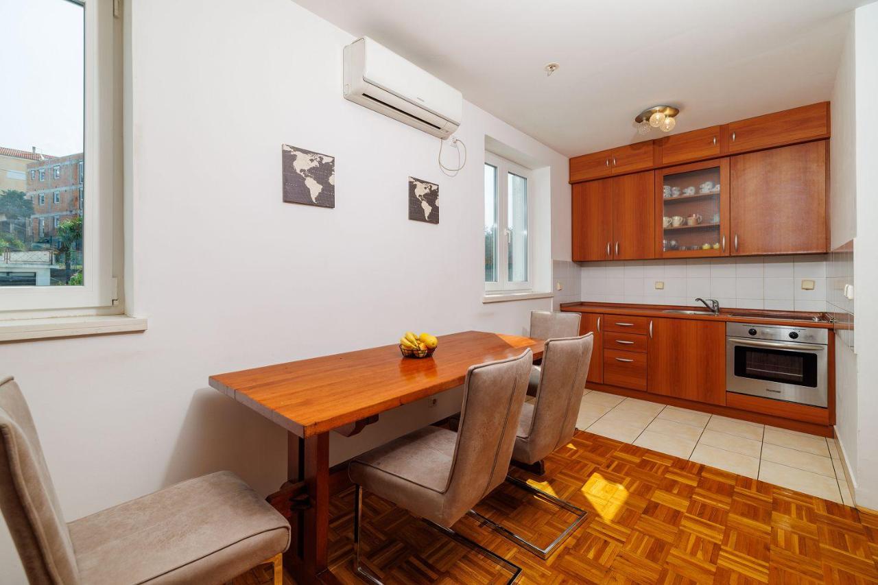 Beschauliches Studio-Apartment in Traumlage nur 250 Meter zum Sandstrand - Ferienwohnung Crikvenica