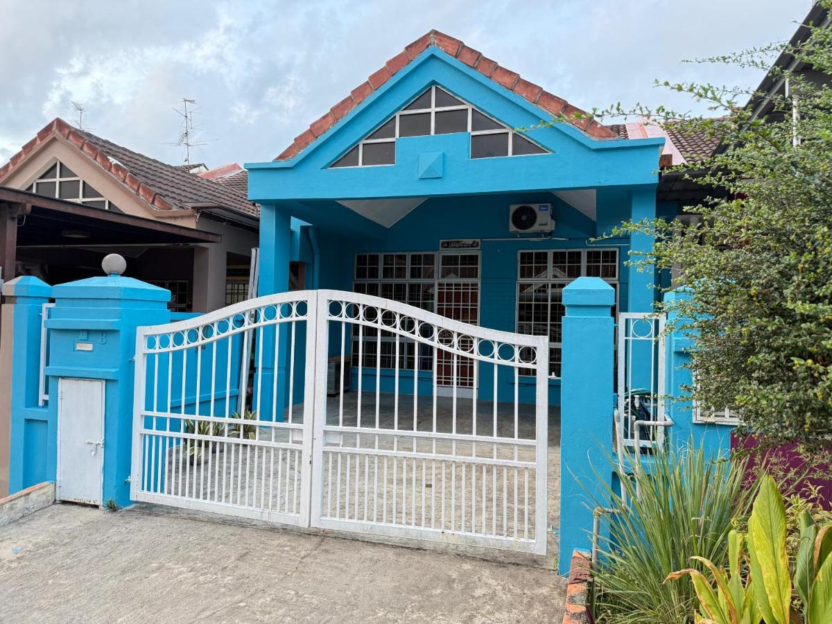 J&N Homestay - B&B Skudai