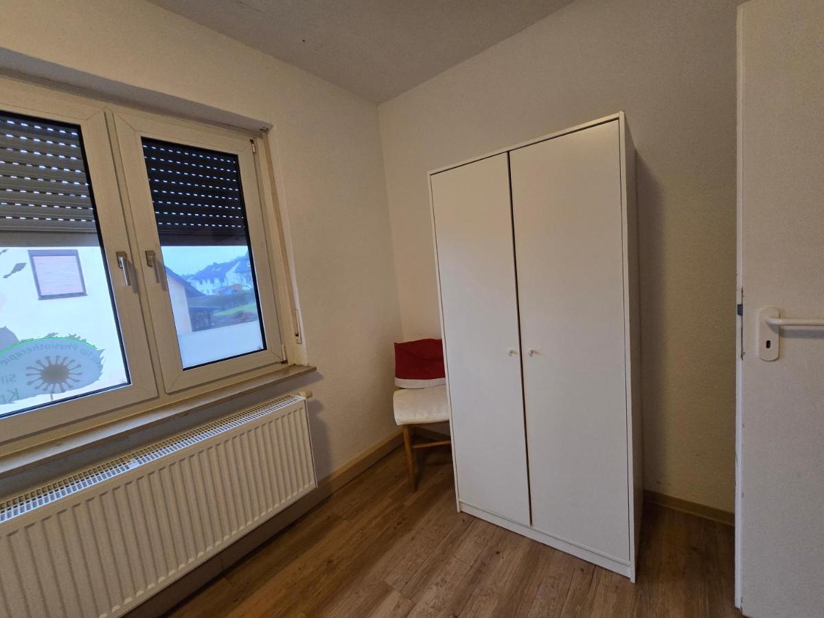 Waldkappel Bergblick 1 - B&B Waldkappel
