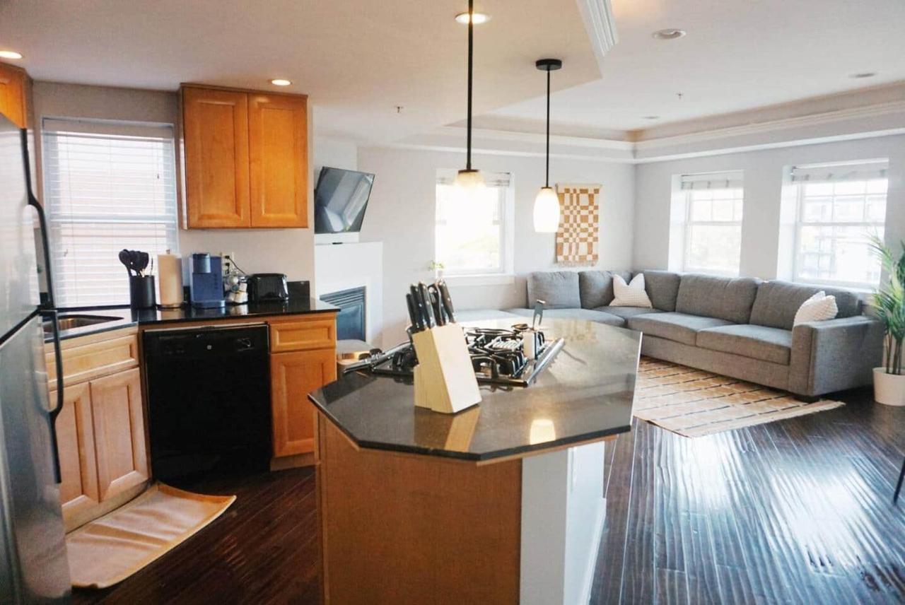 Modern Downtown Apartment | Walk to Restaurants & Shops - B&B Salt Lake City