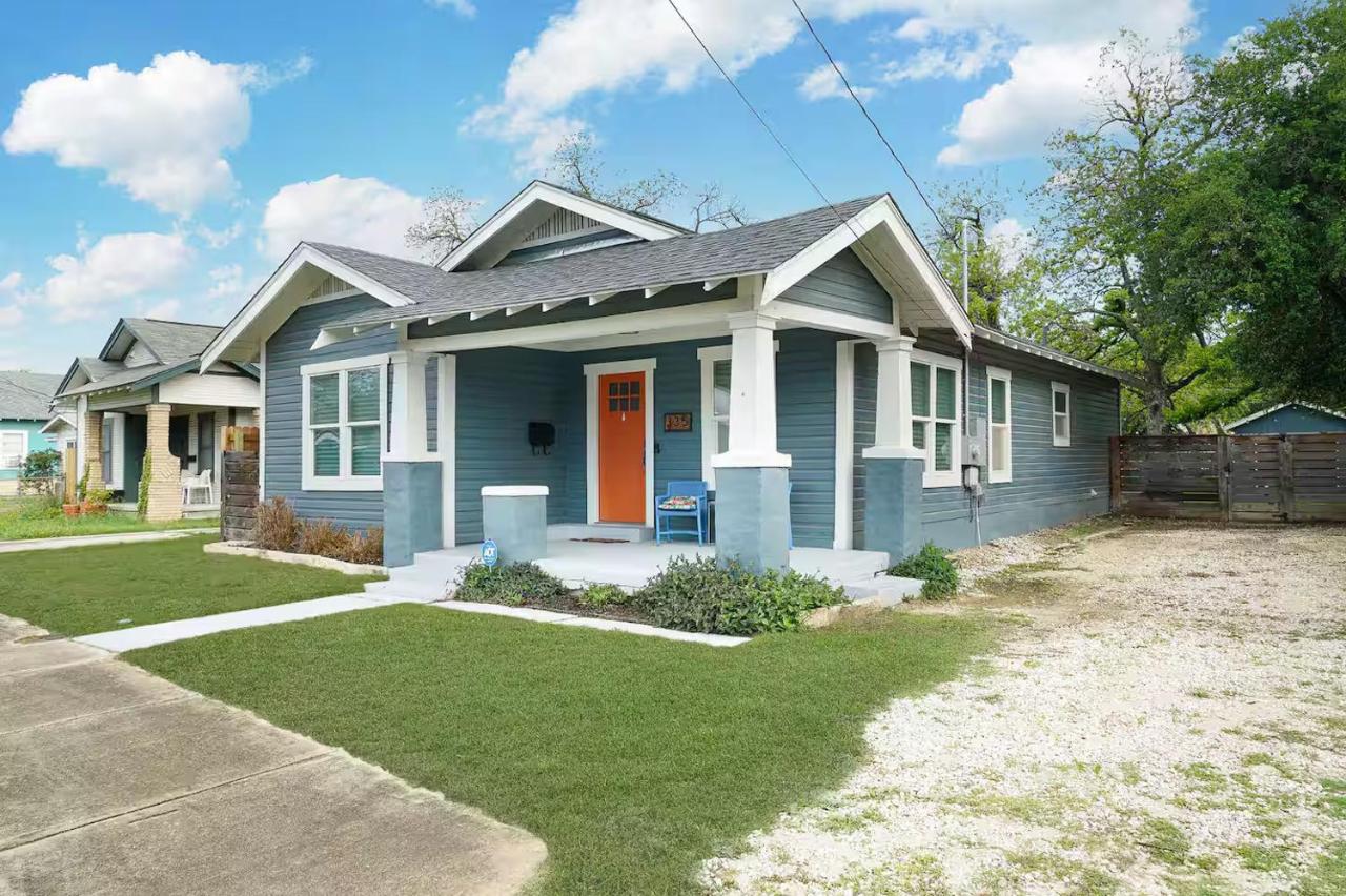 Lone Star Landing - B&B San Antonio