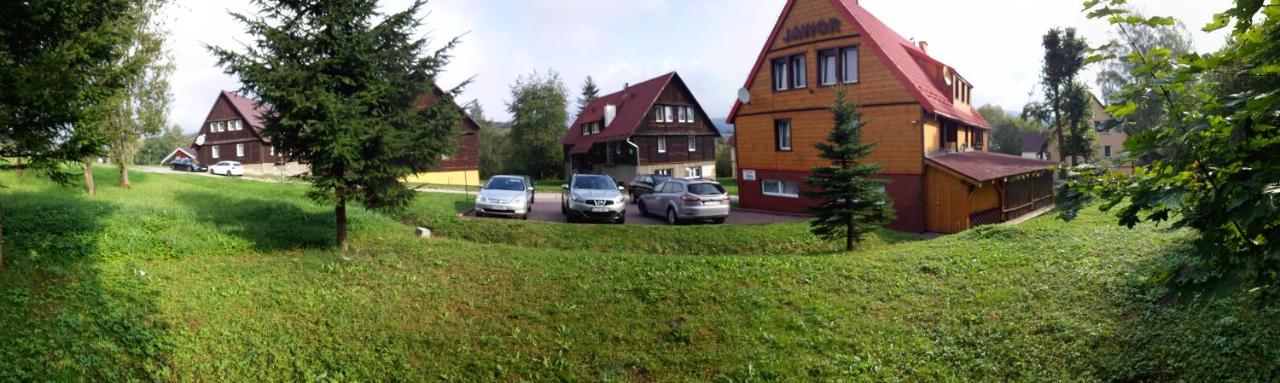 Dom Goscinny Jawor Czarnypotok - B&B Krynica-Zdrój