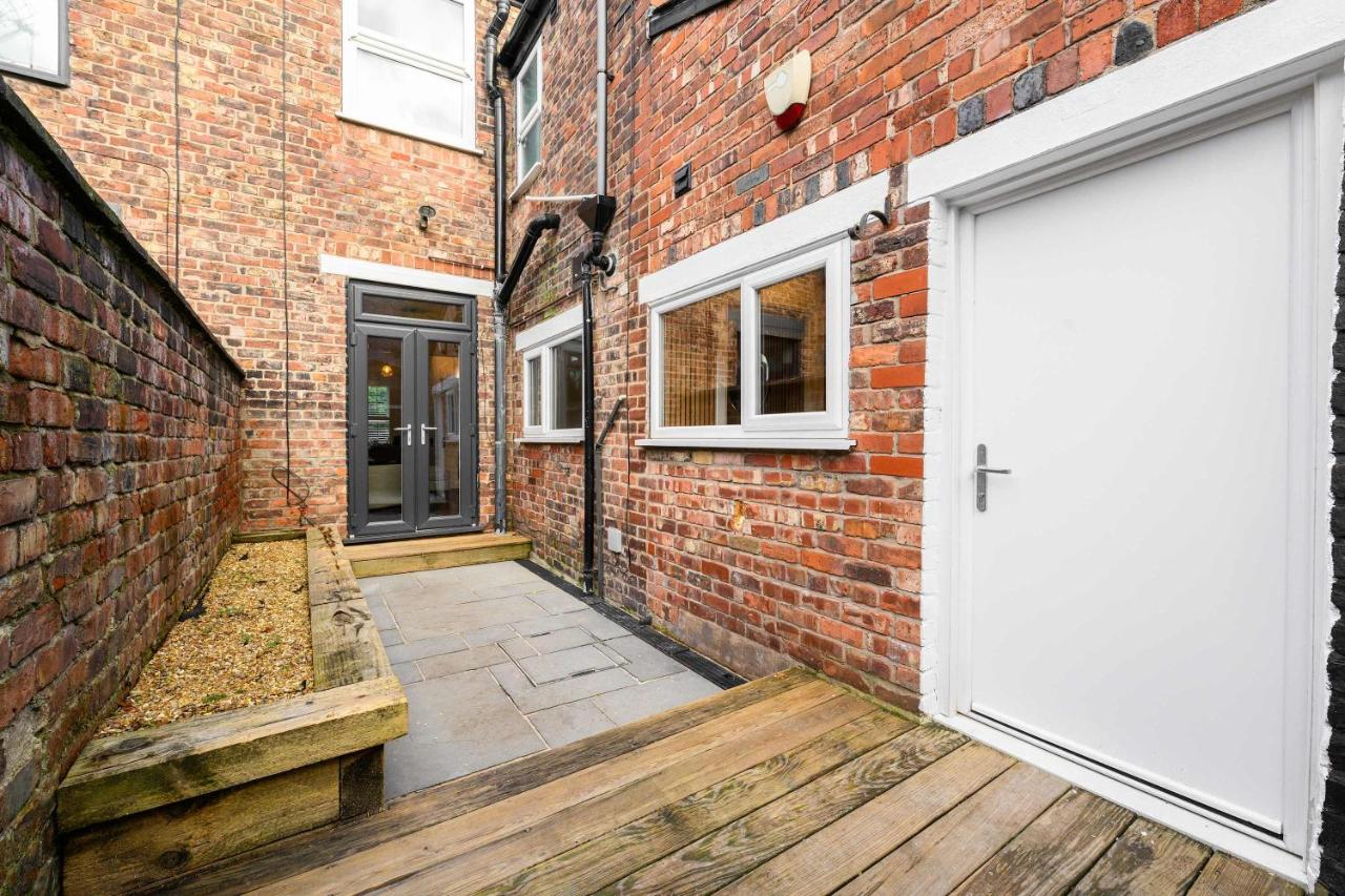 2 Bed Hale Home Free Parking Pet Friendly - Ferienwohnung Hale