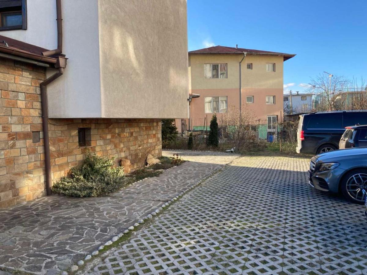 Студио за гости Петрови - B&B Bansko