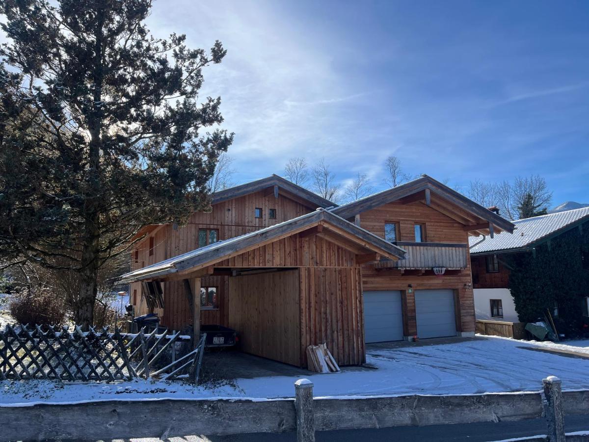 Ferienwohnung Waldzeit - B&B Staudach-Egerndach