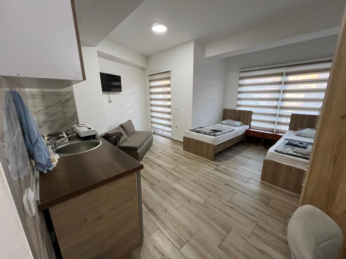 Appartamento Deluxe con 2 Camere da Letto e Balcone