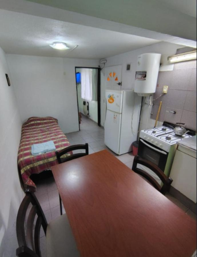 Camera Tripla Classic