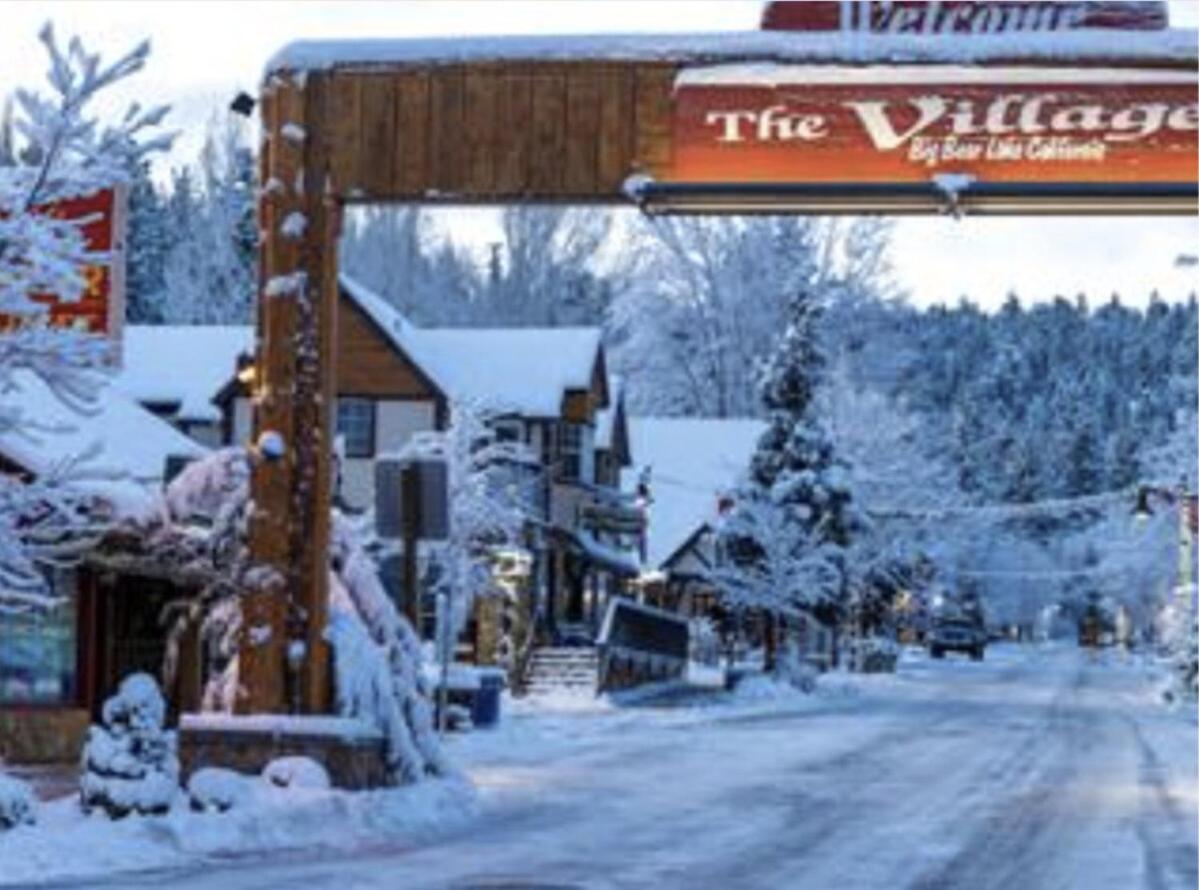 Lakeview Getaway Game Rm, Pool, Spa, Sauna! - Ferienwohnung Big Bear Lake