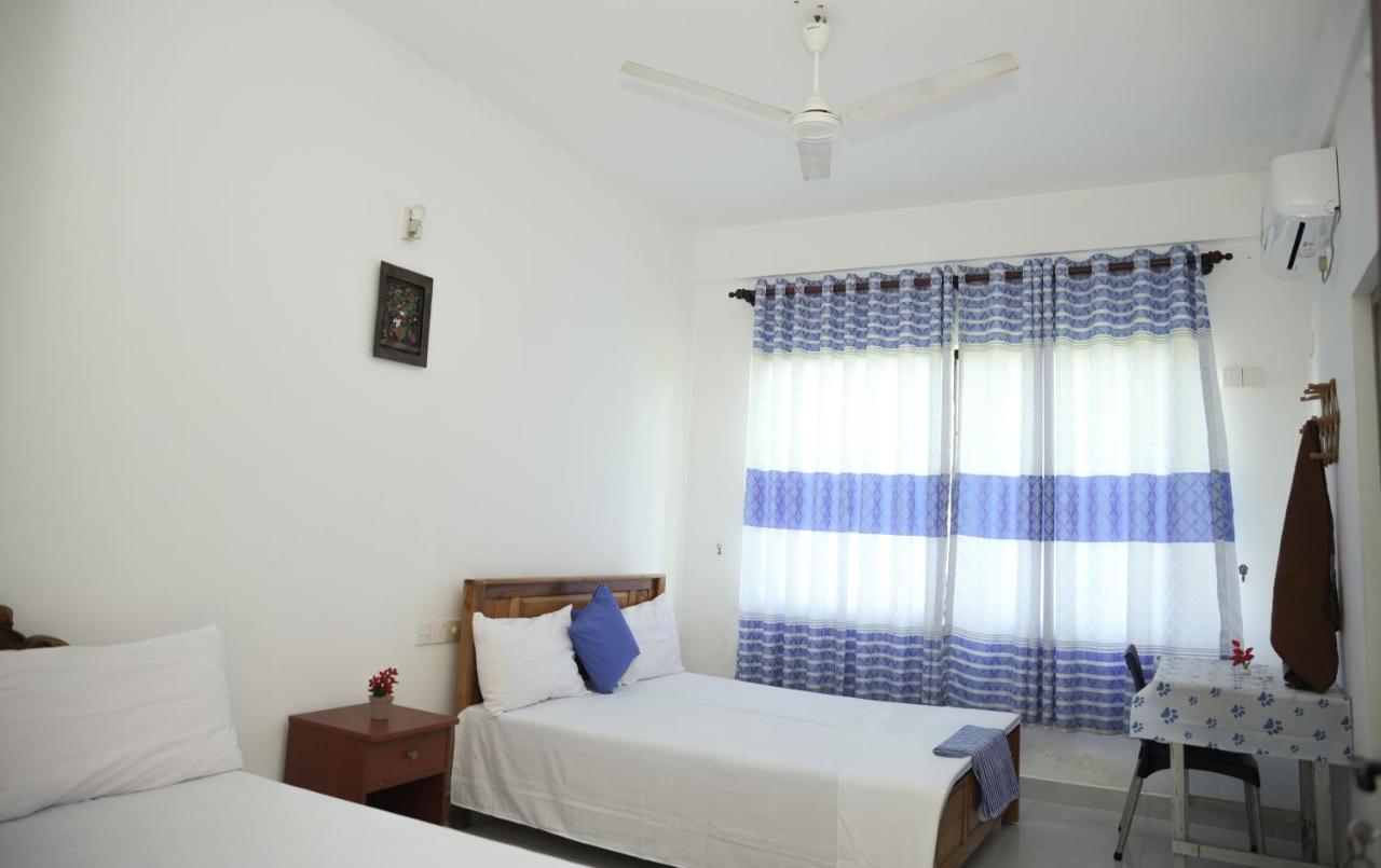 Syura Guest House - B&B Trincomalee