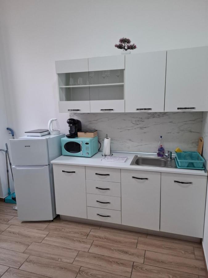 Art Nouveau Aparthotel - B&B Oradea