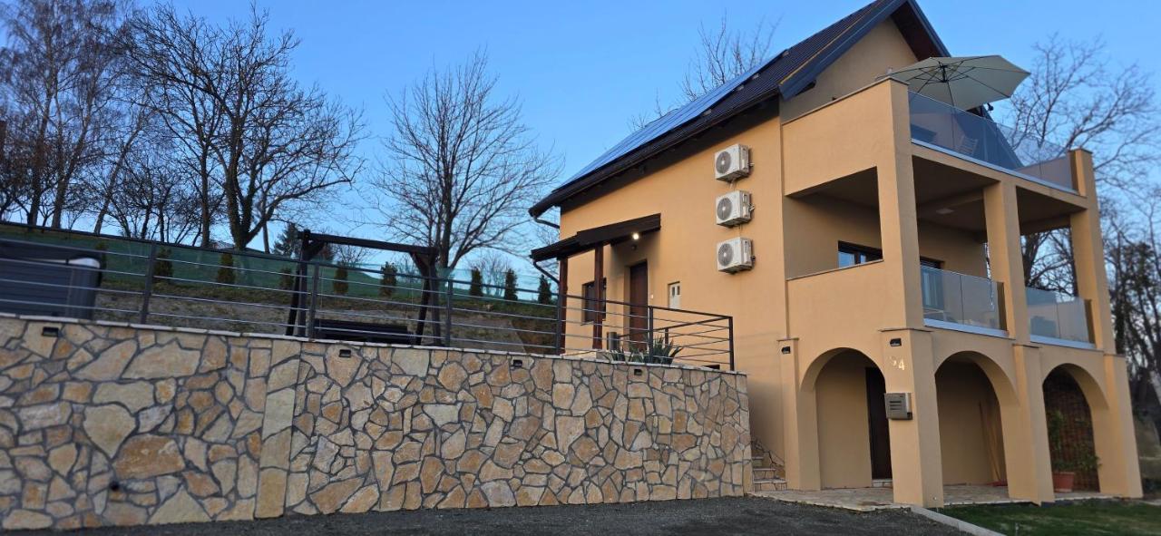 Kuća za odmor Vista - Chambres d’hôtes Slavonski Brod