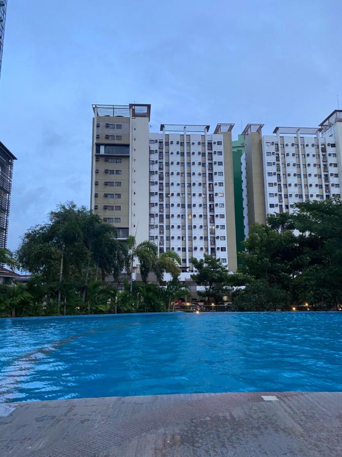 Modern Studio with Balcony near IT Park & Ayala - B&B Cebu City