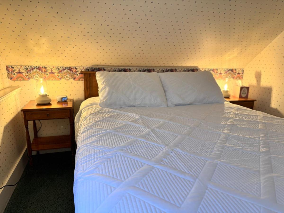 Habitación con cama grande 