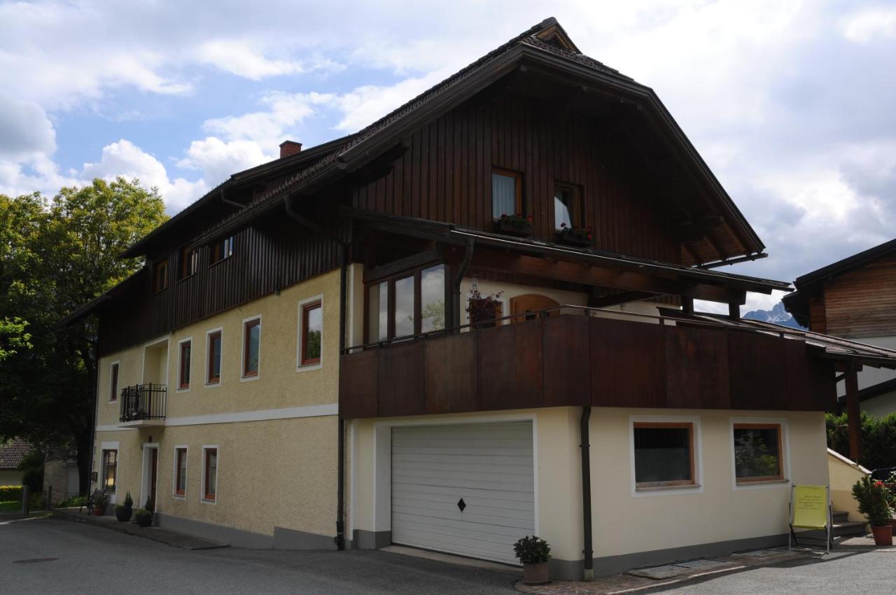 Gästehaus Brugger - B&B Hermagor