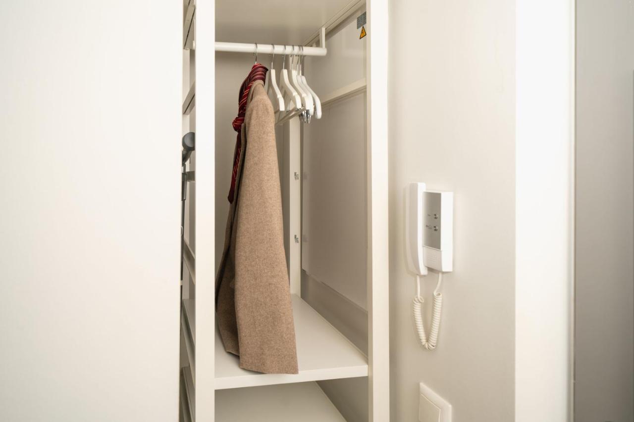 Monolocale con Divano-Letto