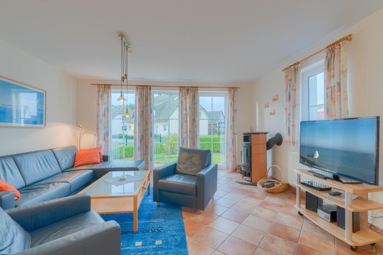 Strandhaus Thiessow, Wohnung mit 2 Bädern - B&B Thiessow